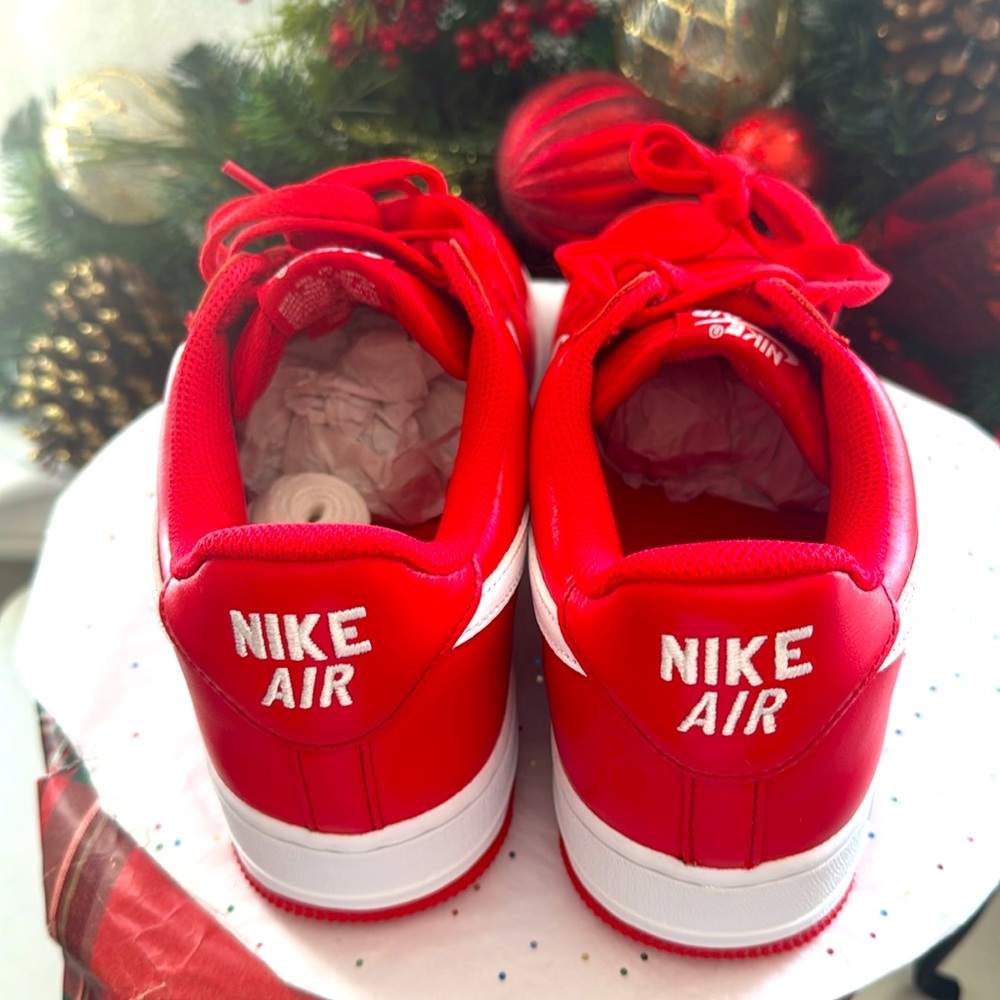 🔥Nike Air Force 1 Low '07 Retro University Red FD7039-600 Mens Size 9.5 - Picture 5 of 8